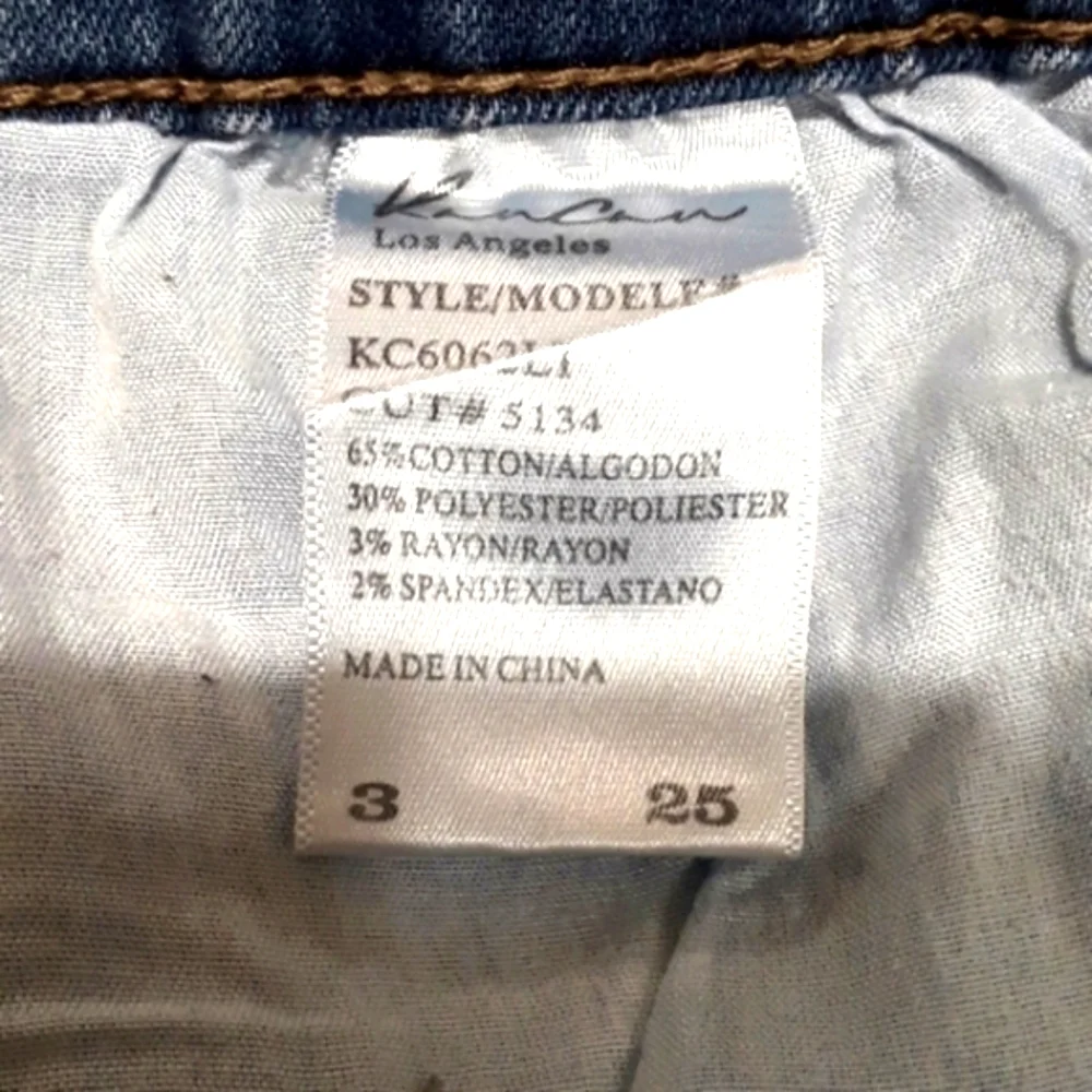 KanCan Jean Skirt. Women's Size: Waist 3/25x15 Inseam.